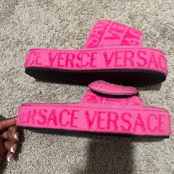 Versace Logo Monogram Platform Slippers - Picture 2 of 4
